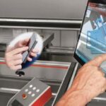 การดัดพับในยุคสมาร์ทโฟน ประโยชน์ใหม่จากเทคโนโลยีเสมือนจริงแก่ผู้ควบคุมเครื่อง