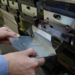 แนวโน้มการพัฒนาเครื่องดัดพับโลหะแผ่นในอนาคต