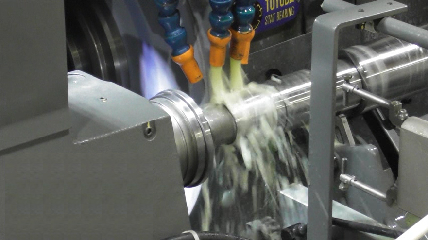 เครื่องจักรซีเอ็นซี CNC Cylindrical Grinders GL4i , GE4i