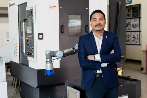 Low cost automation: The heart of Industry 4.0 Revolution Low cost automation: The heart of Industry 4.0 Revolution