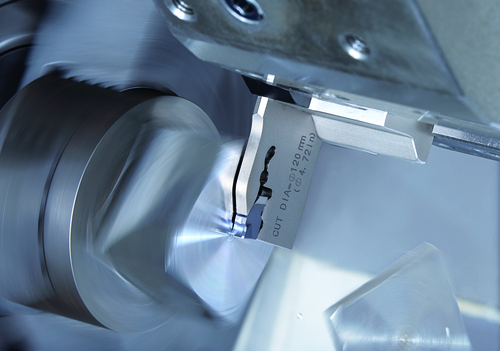 TUNGALOY : ADDForceCut & TungFeedBlade, end of engraving and cutting problems even at the depth of 120 mm