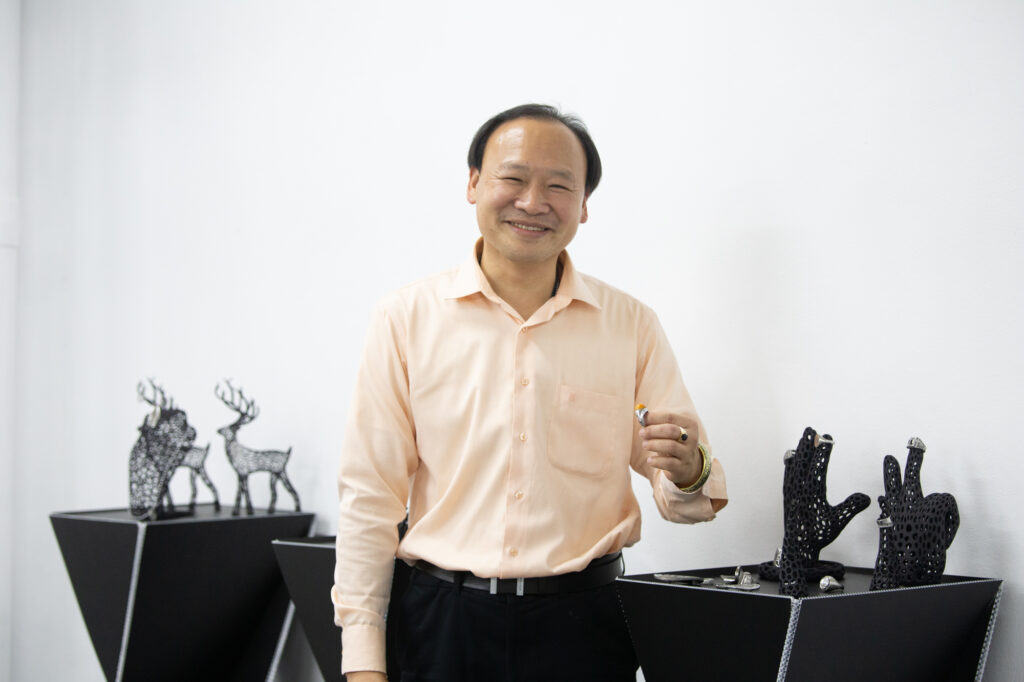 Superman Foam Industry empowers the addictive manufacturing, takes off to the digital future