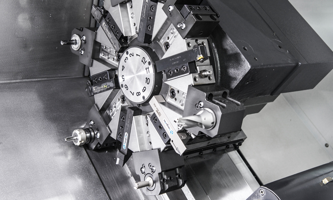 เครื่องกลึง CNC Turning center HYUNDAI WIA รุ่น SE2200
