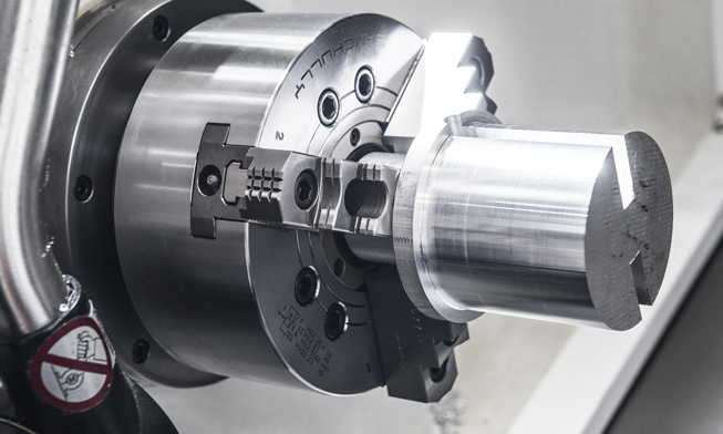 เครื่องกลึง CNC Turning center HYUNDAI WIA รุ่น SE2200