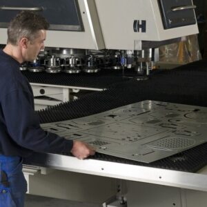 เครื่องพั้นชิ่ง Punching ที่มีประสิทธิภาพ นำไปสู่การผลิตชิ้นงานที่มีประสิทธิผล