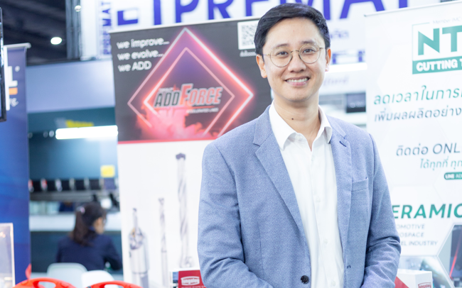 Dr.Nitichai Jitkusolrungrueng , Marketing Executive & Product Specialist