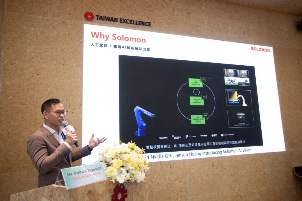 คุณภัทร จ้อยประดิษฐ์ , Head of AI Business Solomon Technology Corporation