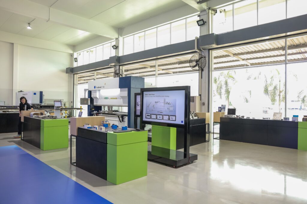 “TRUMPF NEXT: The Future of Sheet Metal Processing” 28