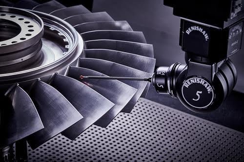 การใช้งานเครื่องวัด CMM ตรวจสอบชิ้นส่วนโลหะในกระบวนการควบคุมคุณภาพ QC