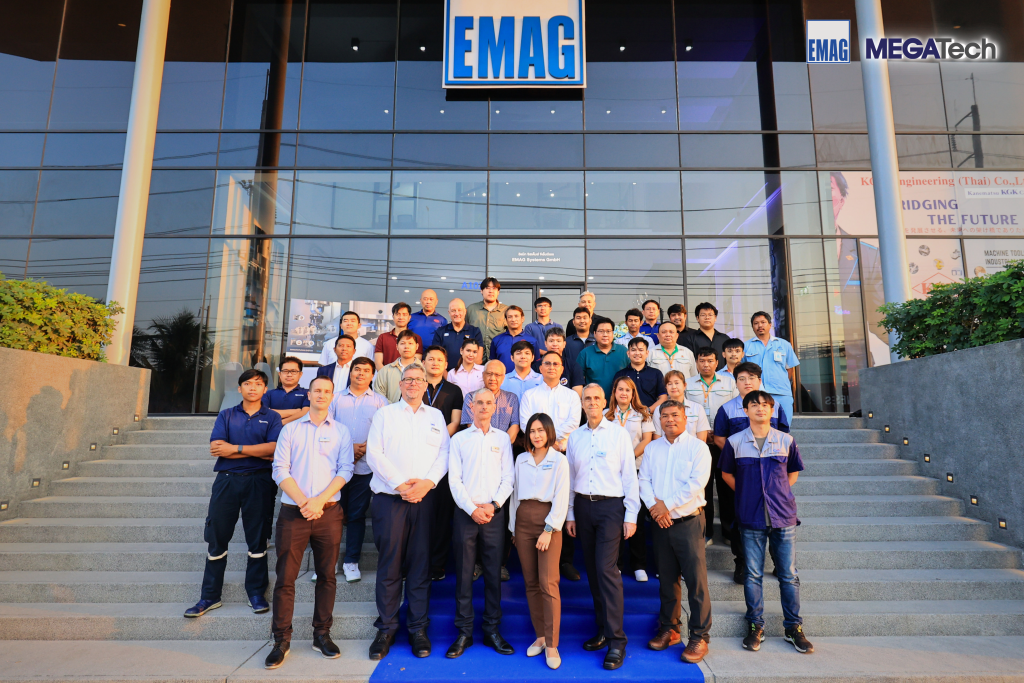 เครื่องเจียรเฟือง EMAG (Gear Grinding Machine)